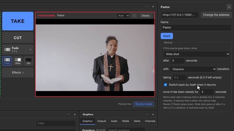 A backup for the pastor camera: the wide shot, after 3 seconds, with a dissolve.
